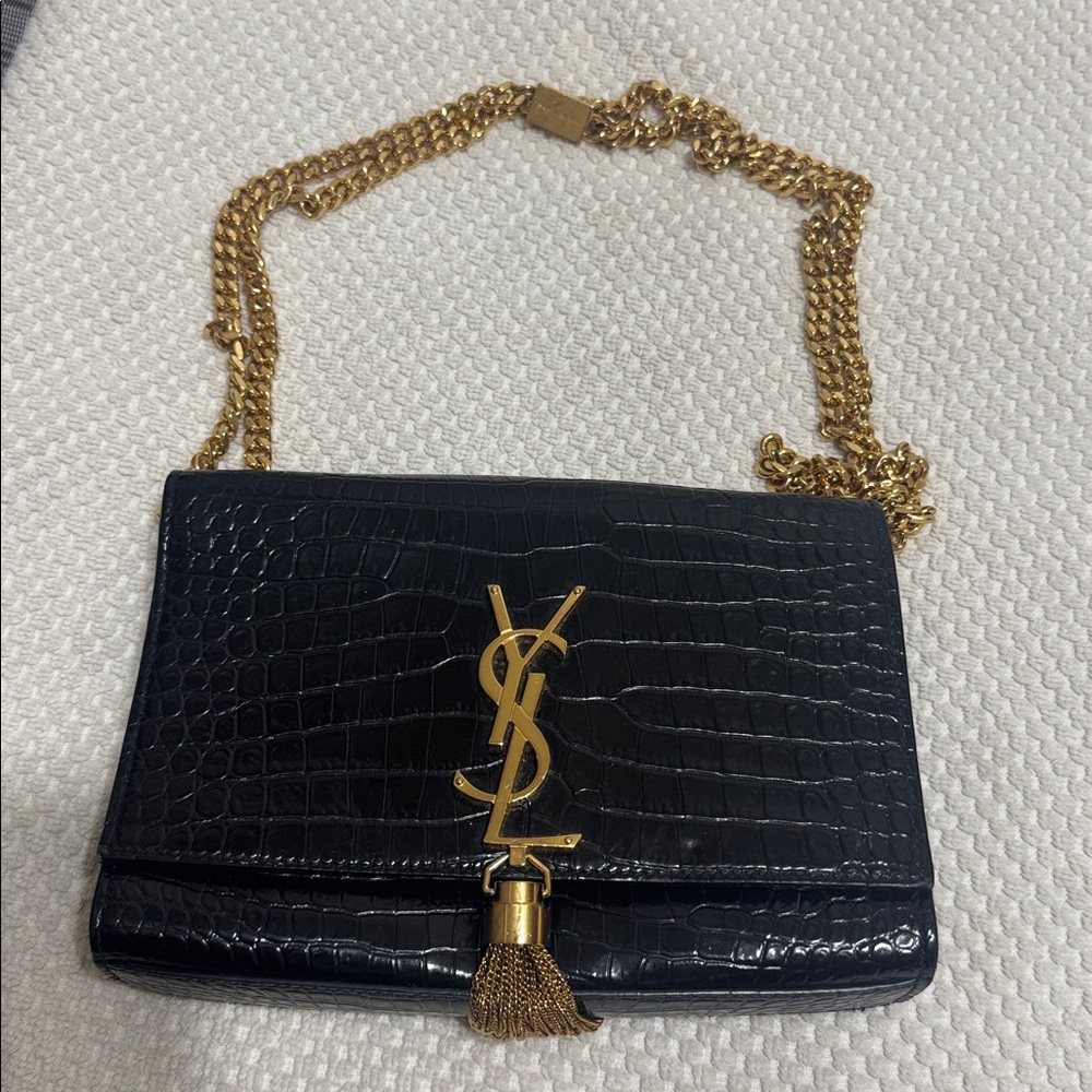 Saint Laurent Kate Tassel Medium Croc-Embossed Leather Shoulder Bag, Black